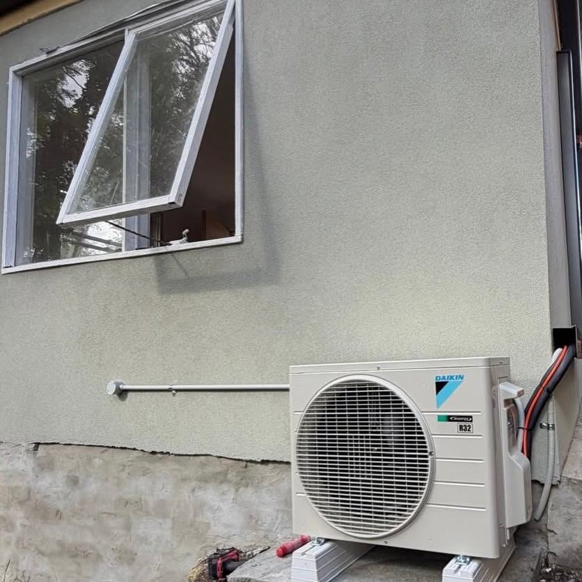 3.5kW Daikin Cora Split System