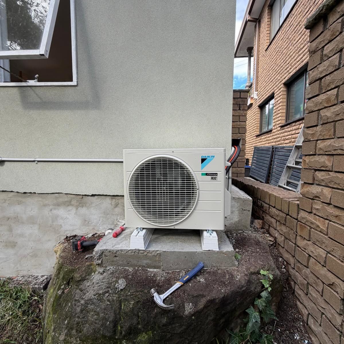 3.5kW Daikin Cora Split System detail photo 3