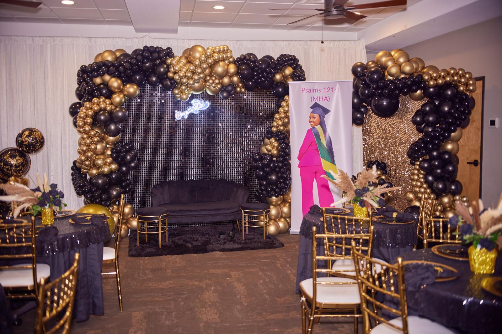 Graduations decoration by Fausdy Decor