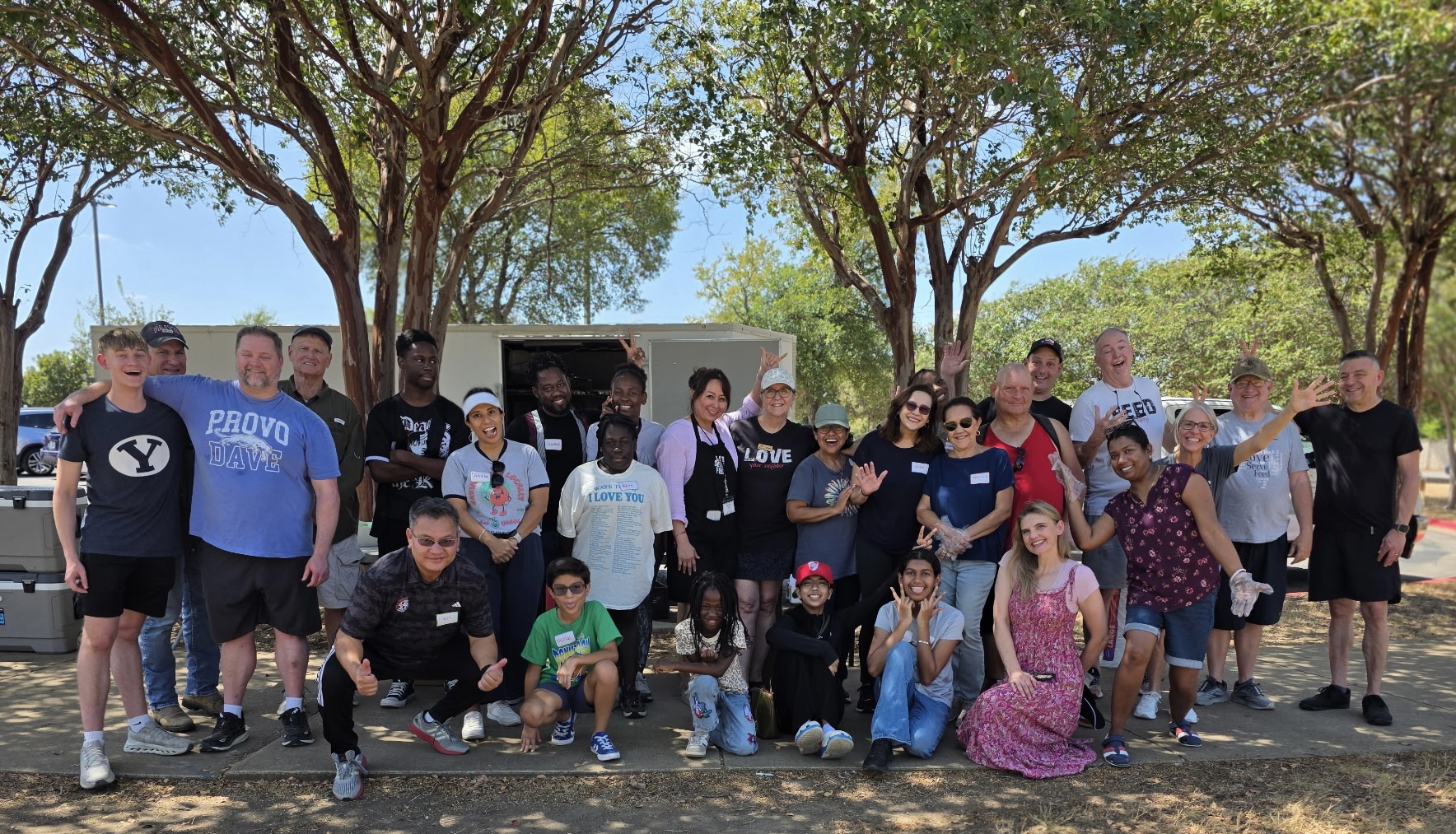 Love Serve Feed volunteers and community team