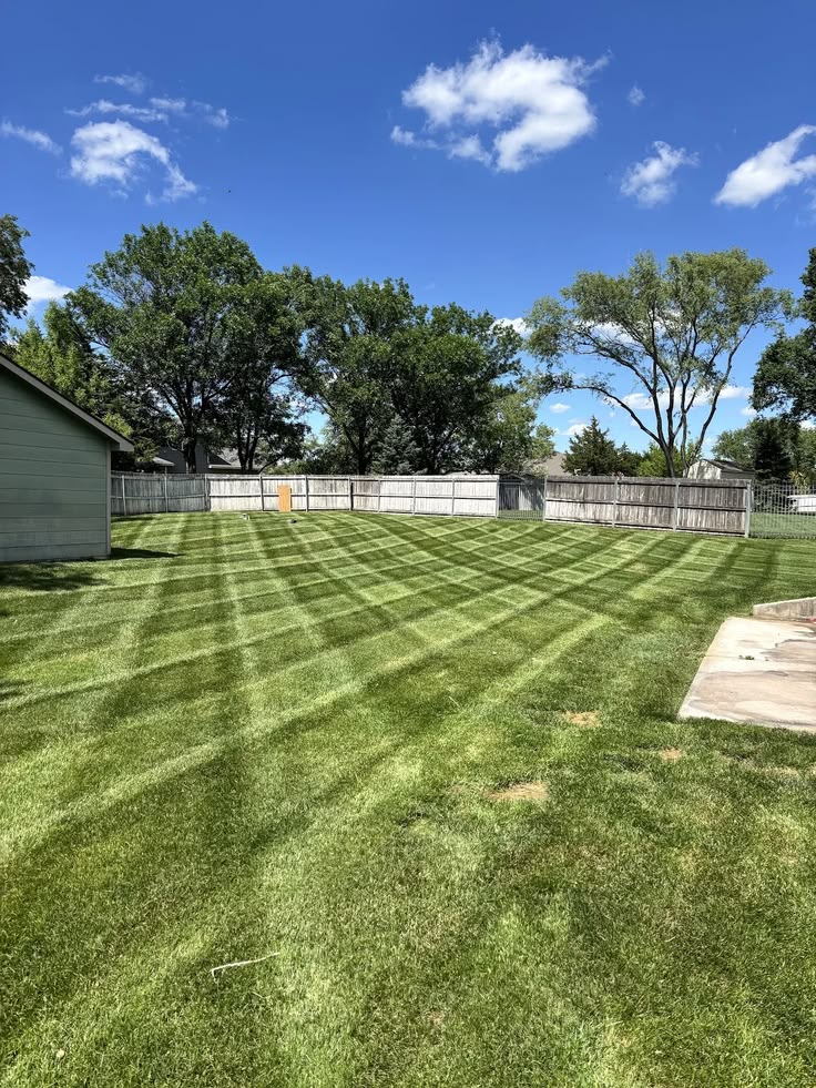 Custom Diamond Crosshatch Turf Pattern
