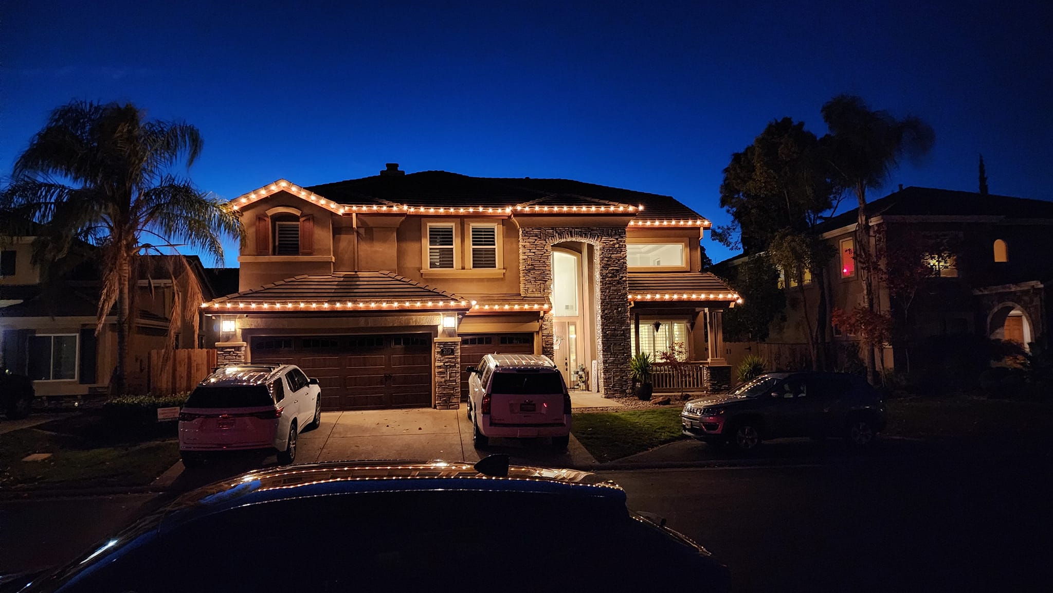 Roseville Christmas light installation