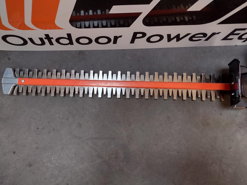 Echo dual-action double-sided hedge cutter blade and guard closeup