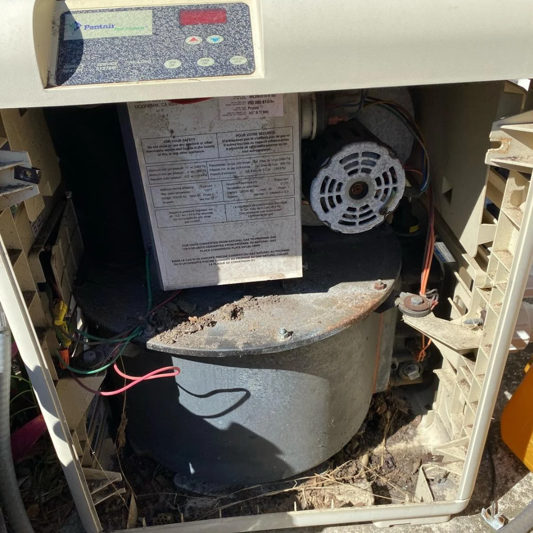 Aging, mismatched, or failing equipment - real pool equipment photo from Aloha Pool Service in Sarasota, FL