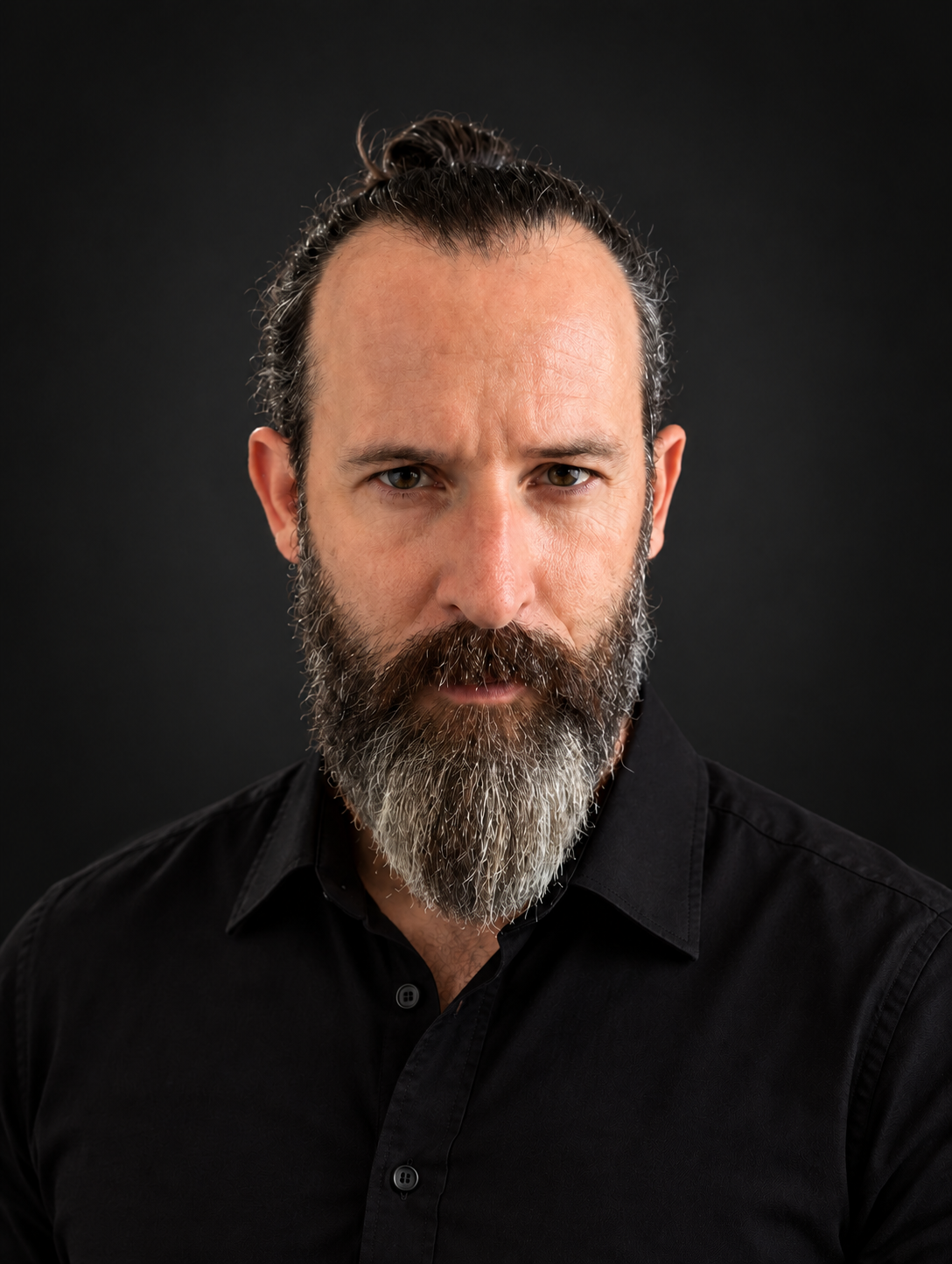 Portrait of Steven Ocean, founder of Becoming Legends.