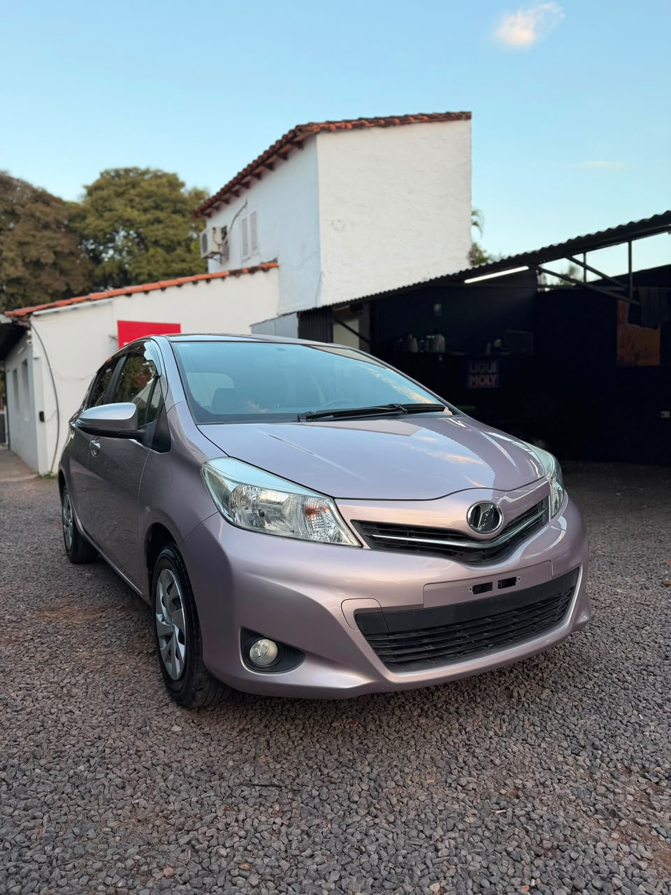 Toyota New Vitz Jewela 2012