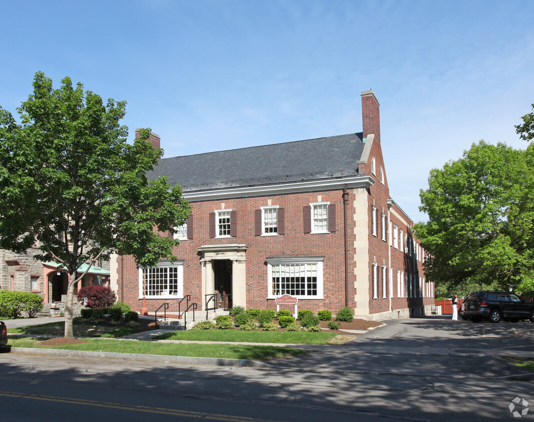 North Goodman professional and commercial brick office building