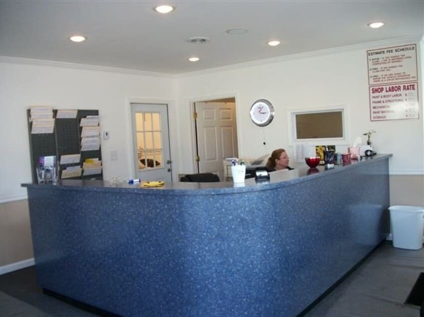 Auto repair work 10