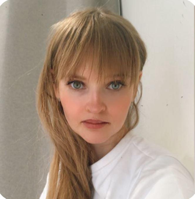 Elena - Russia