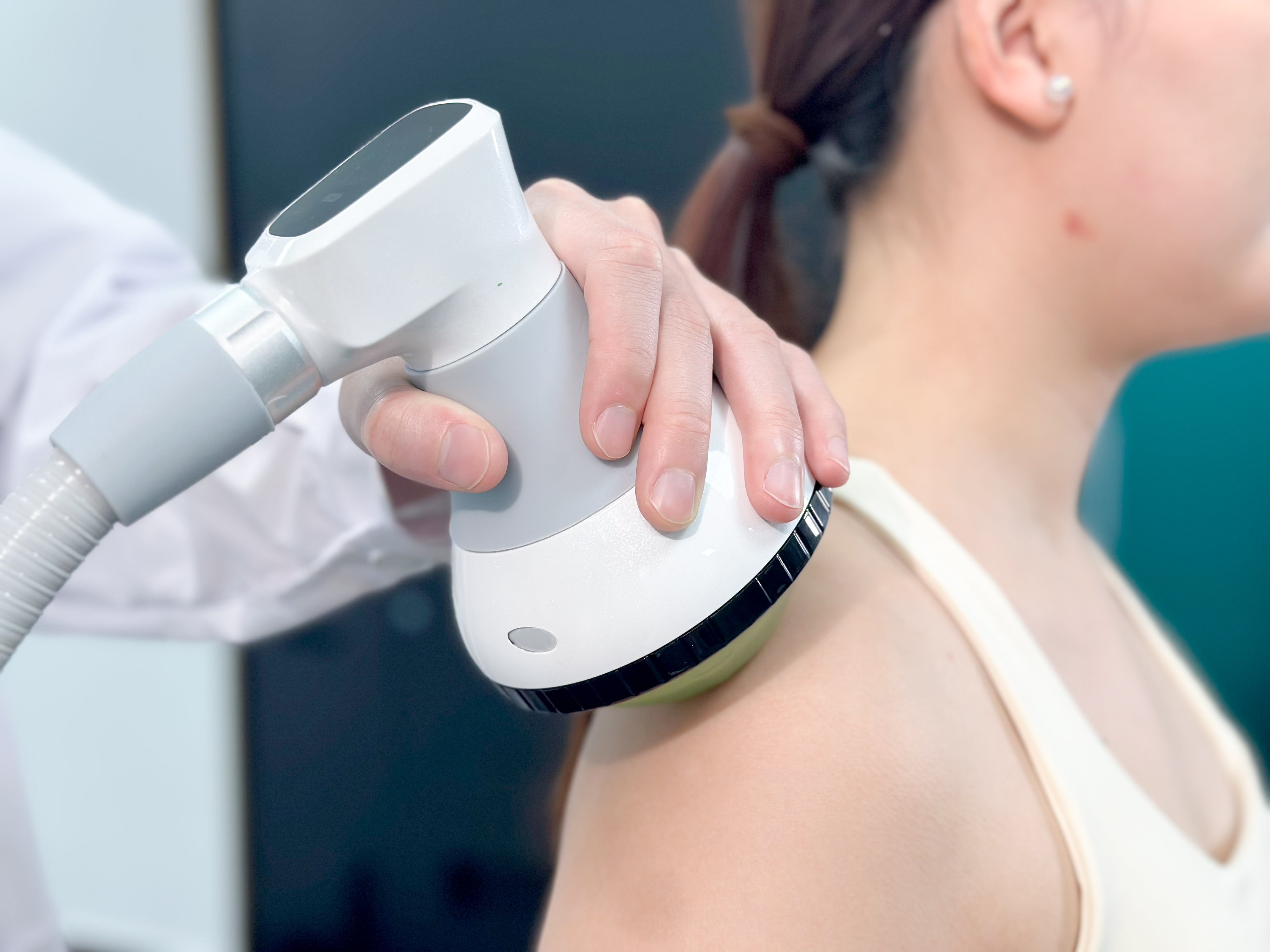 Shockwave therapy applicator pads used during treatment