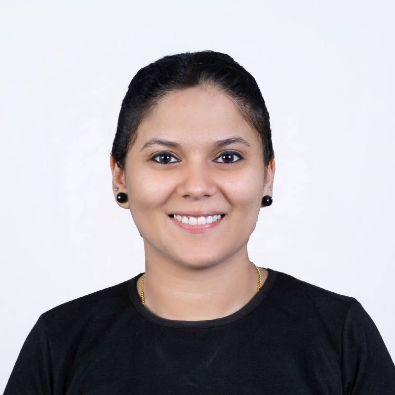 Abhirami Mohanavilasam, Accountant