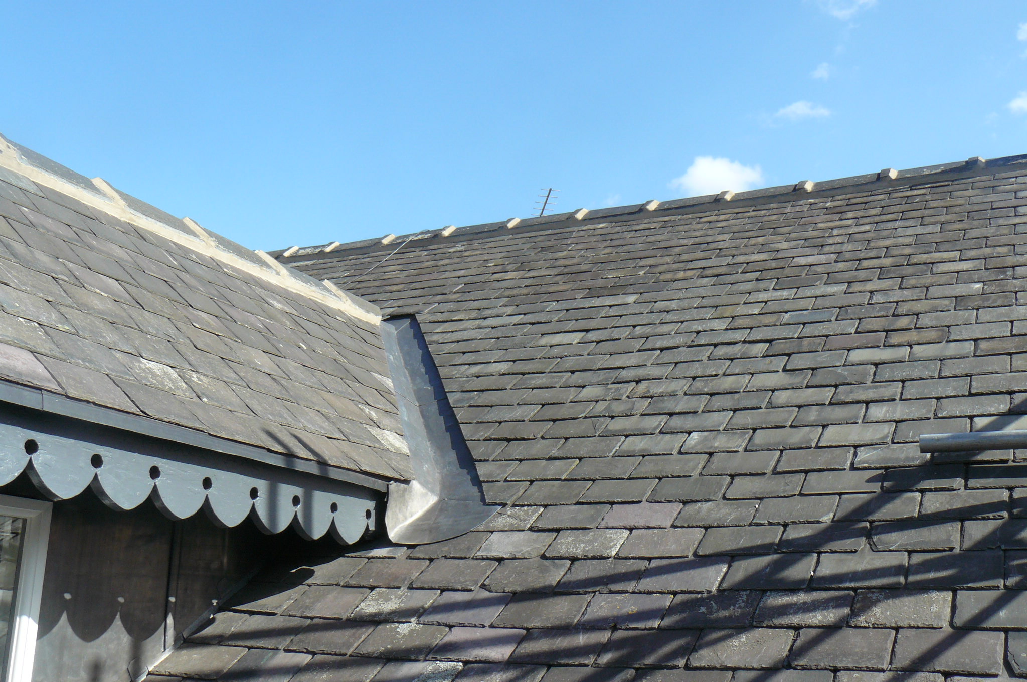 Slate Roof & Valley Flashing