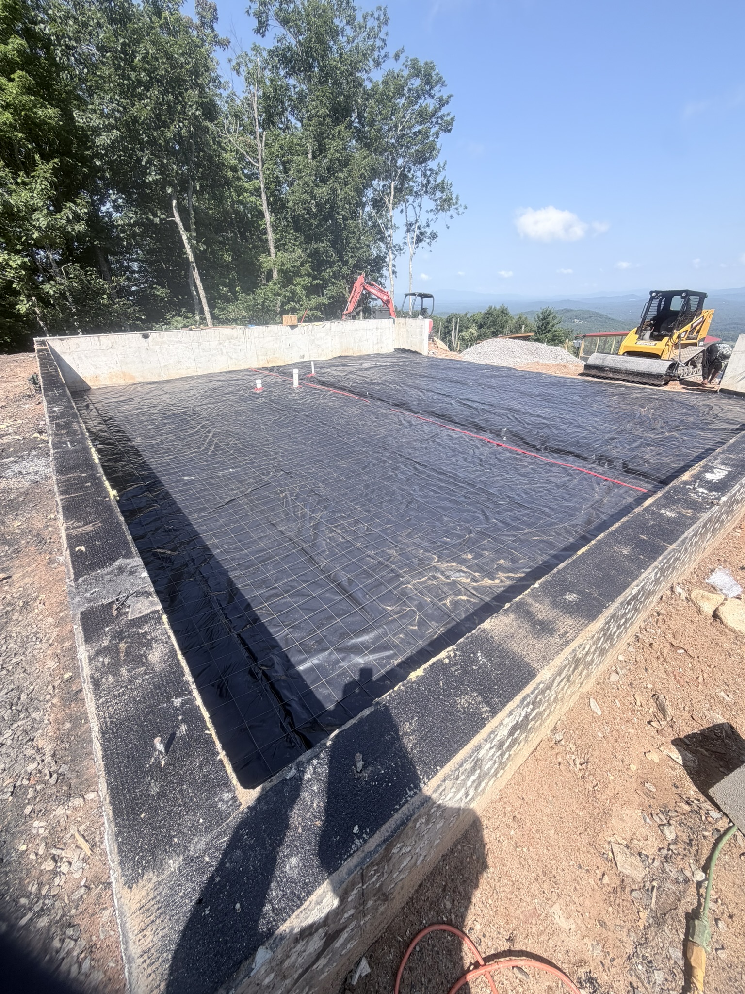 Mountain Foundation Slab Preparation, Vapor Barrier & Wire Mesh