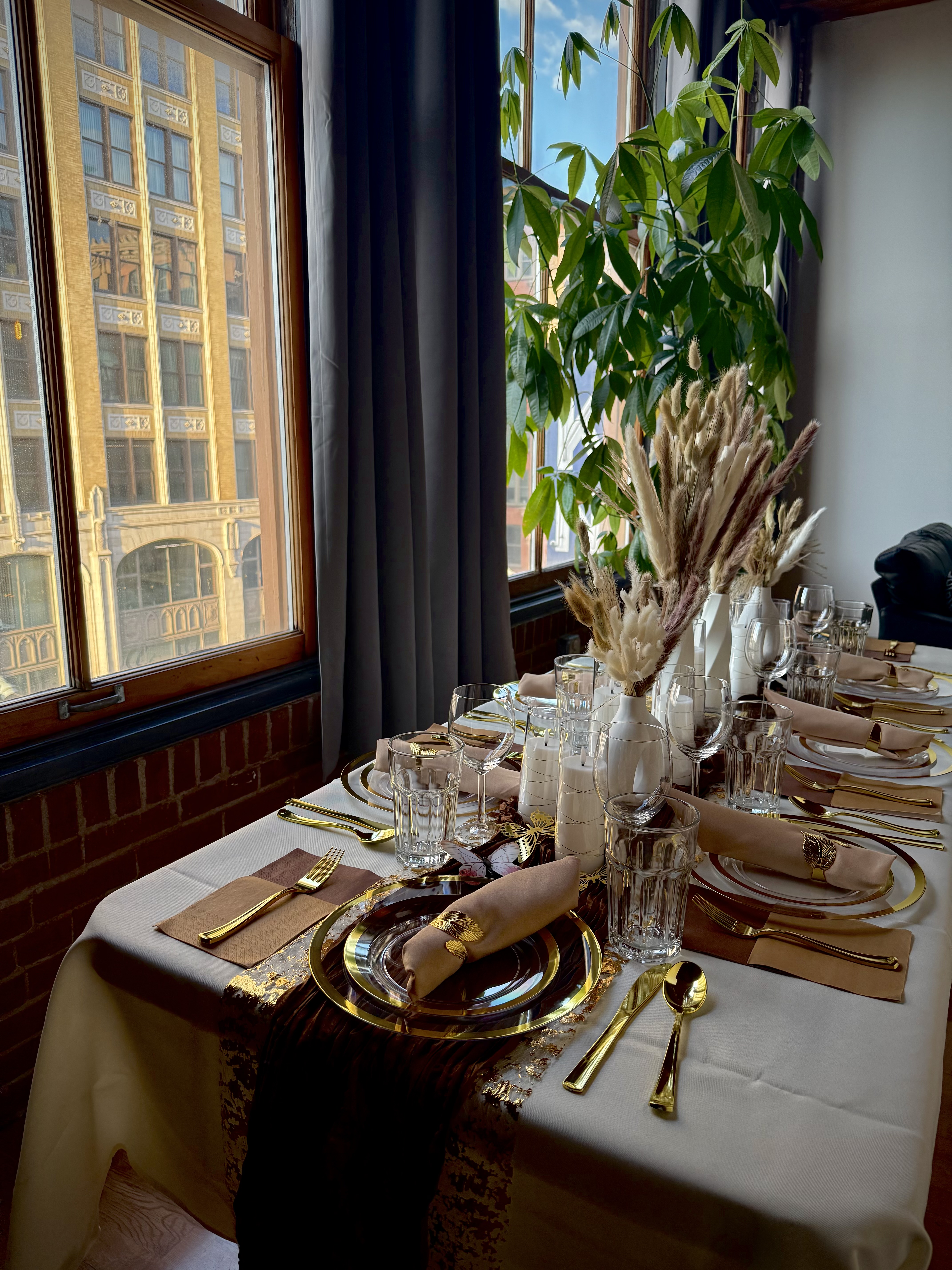 Elegant styled event tablescape
