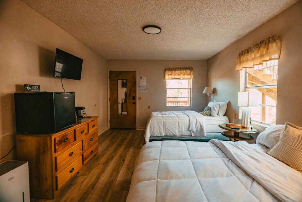 Guest Room 41