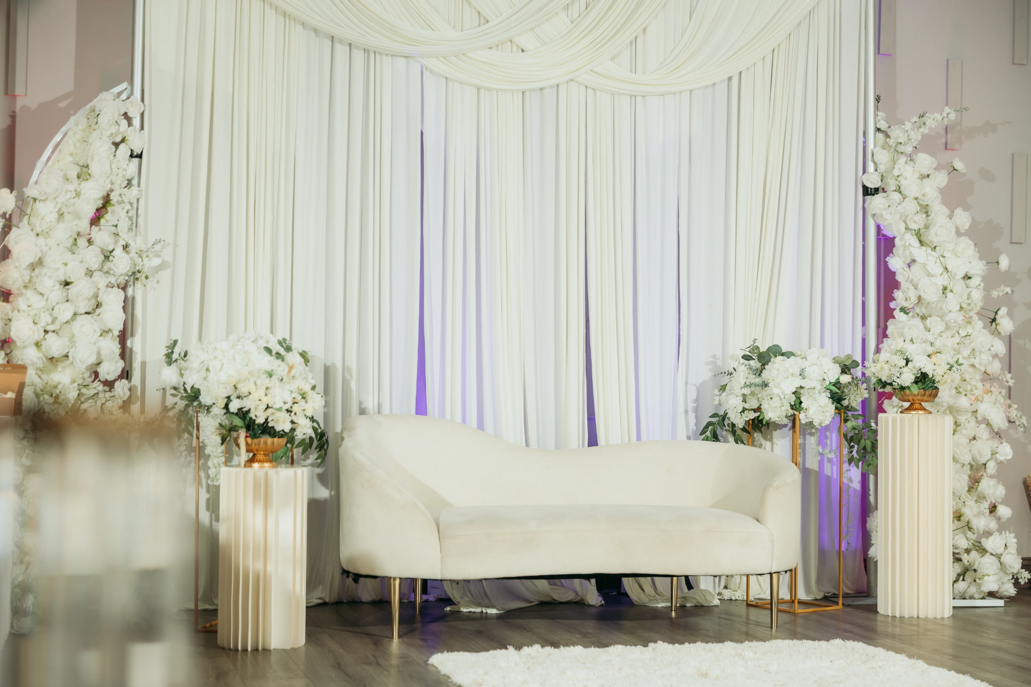 The Royal Lounge Stage