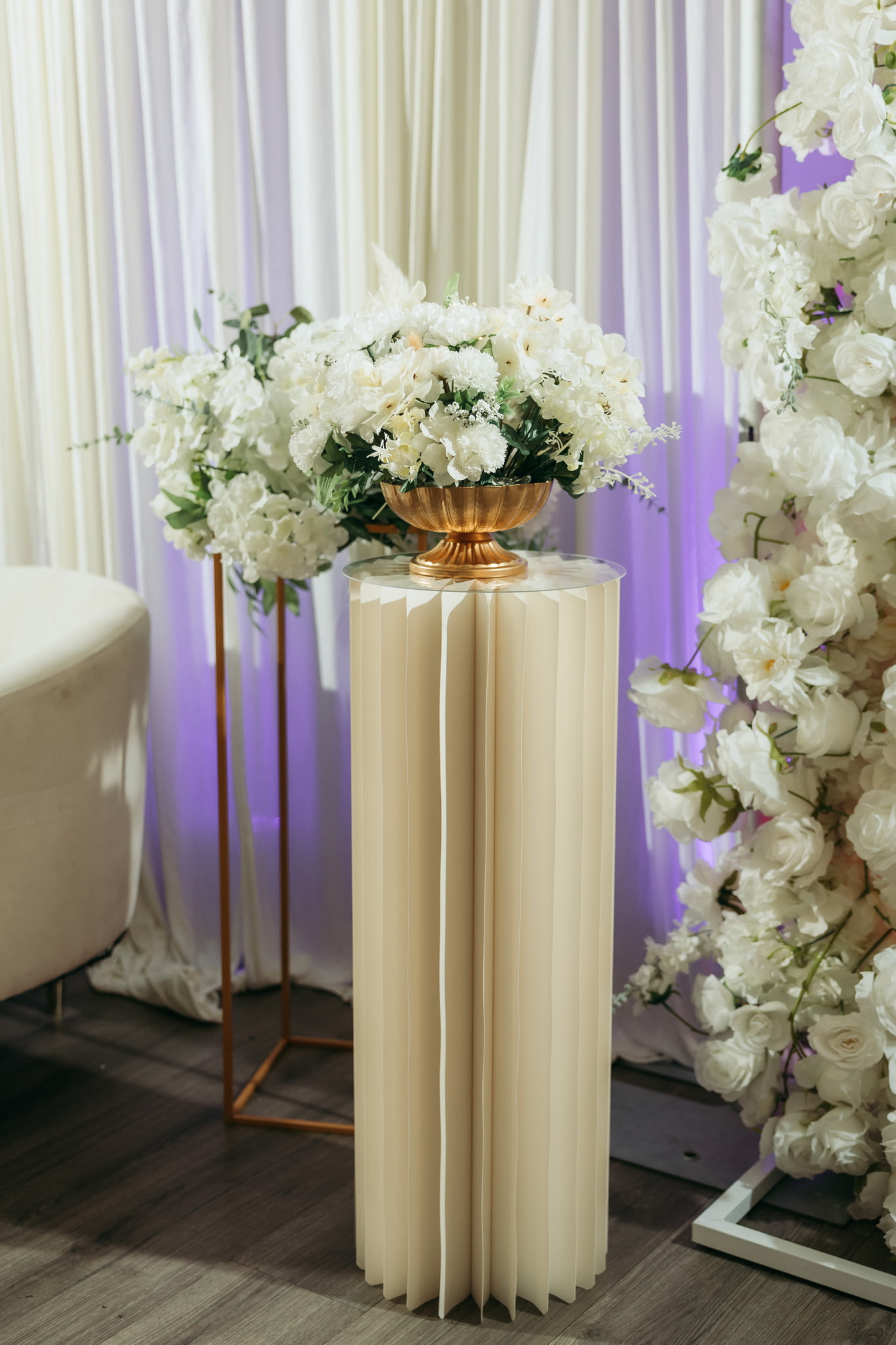 Fluted Pedestal & Gold Chalice