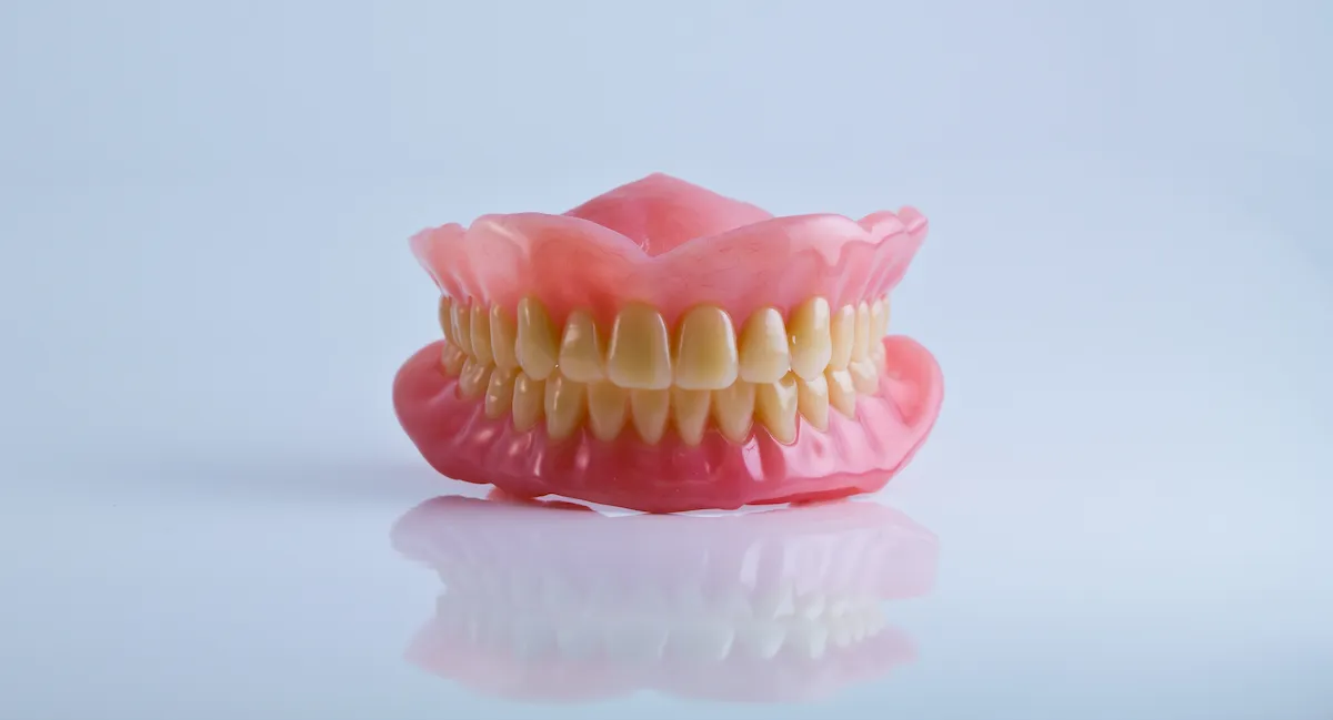 Kivehető fogpótlás a Györe Dentnél Szegeden