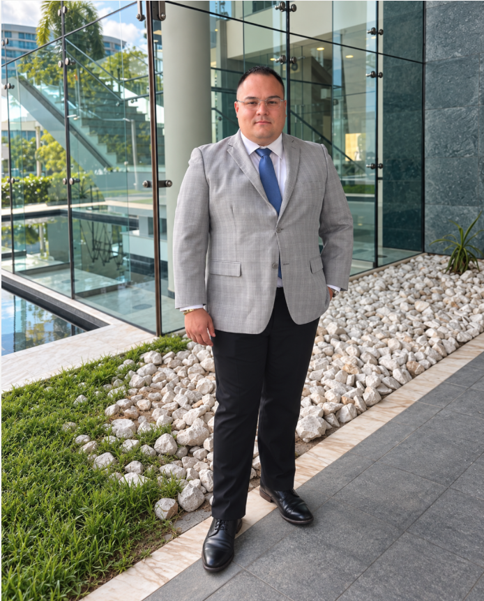 Lcdo. Félix J. Santos Zorrilla - Abogado y Fundador de Santos Legal en San Juan, Puerto Rico