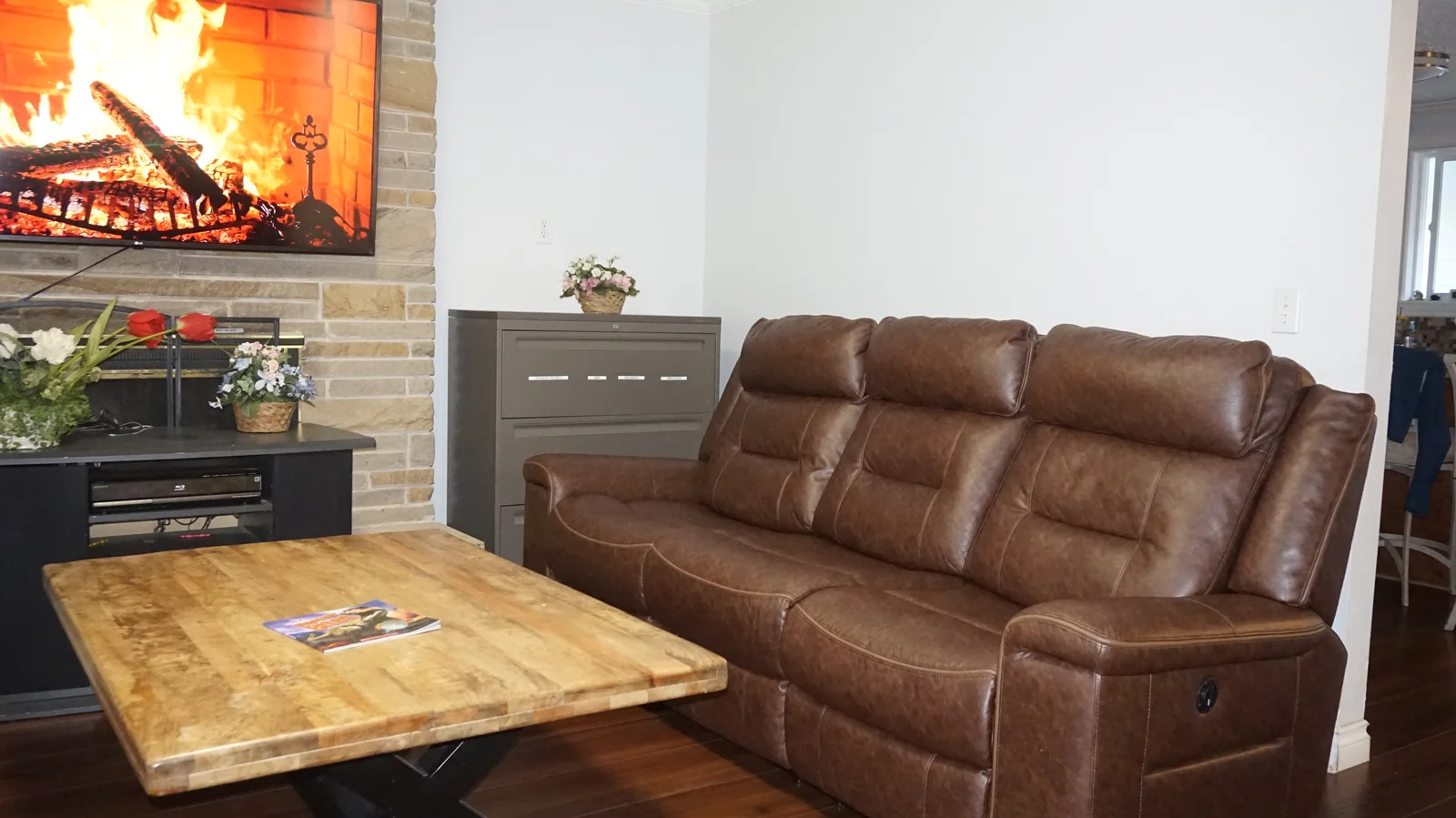 Avenue Home cozy seating nook and reading corner