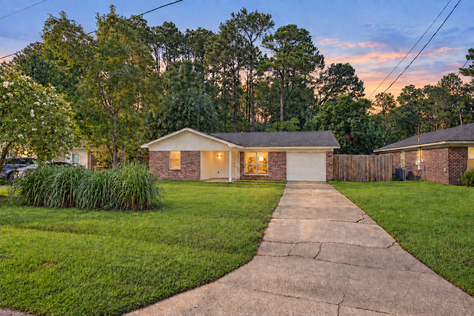 10758 Jolyne Dr, Pensacola