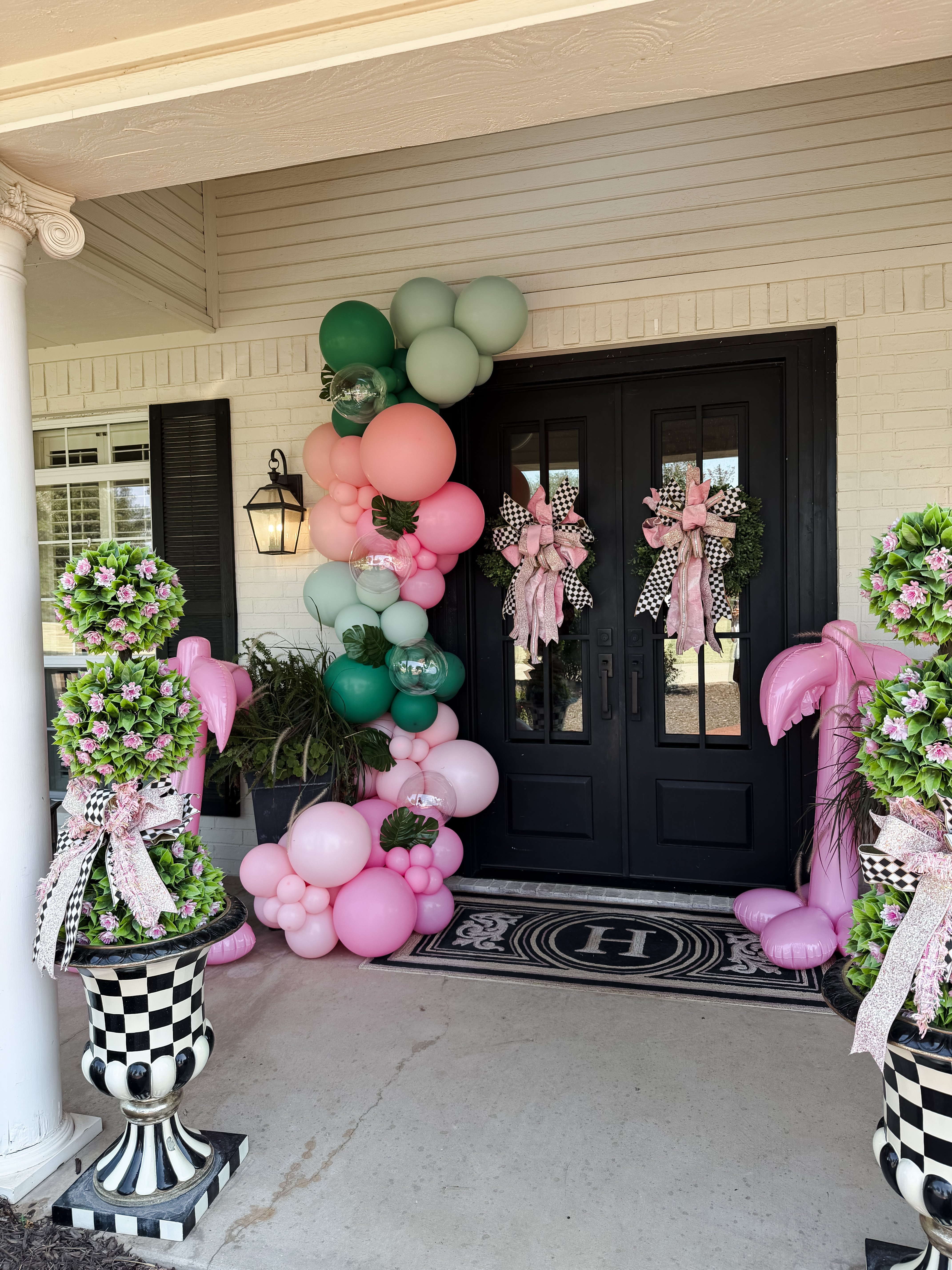 Pink Flamingo Front Porch Entryway Garland