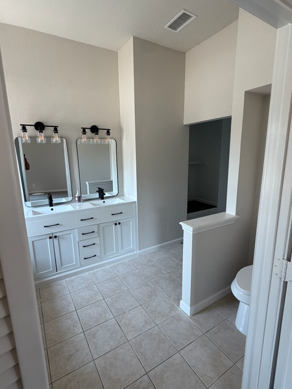 Primary Bathroom Tile & Tub Remodel — Flooring & Tile project by Manny