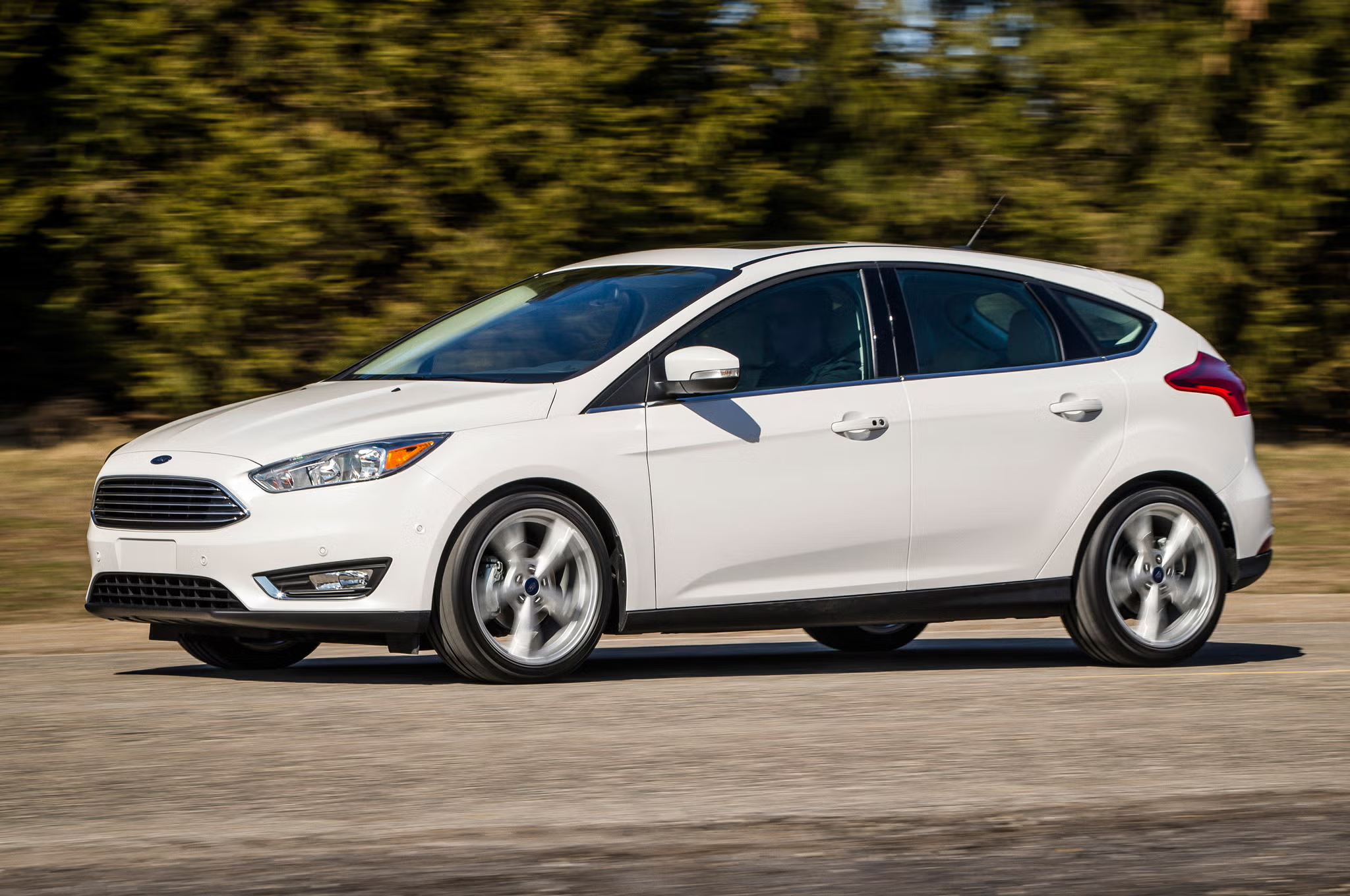 2015 Ford Focus available for weekly rental from PresMoto Rentals in Bridgeport, CT