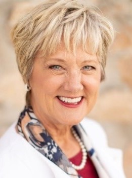 Portrait of Vicki Nohrden