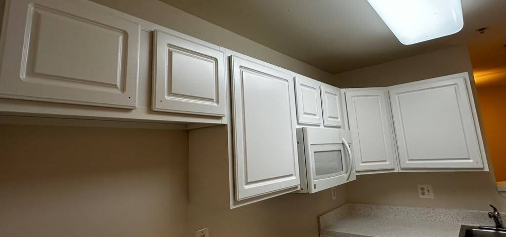 Kitchen Cabinet Refinishing