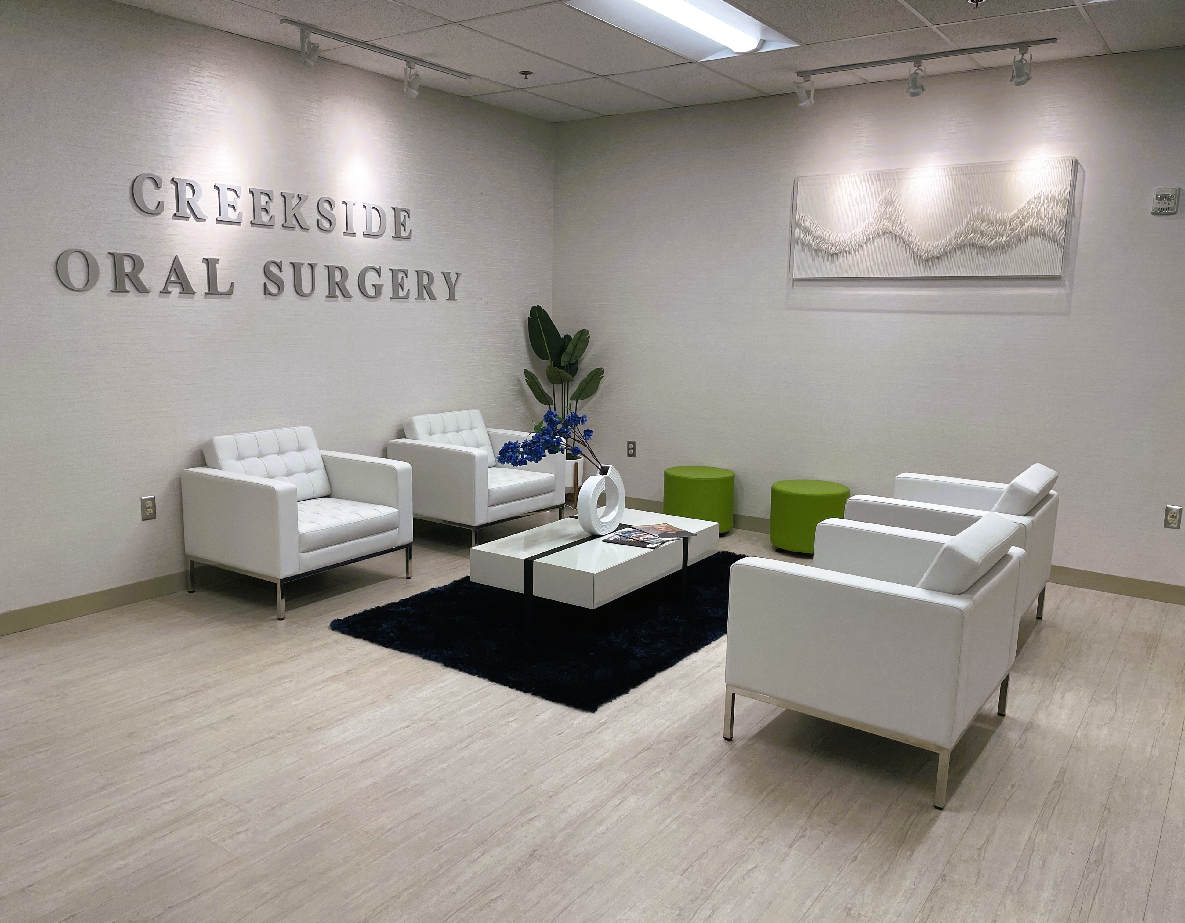 Welcoming Reception with Ergonomic Seating