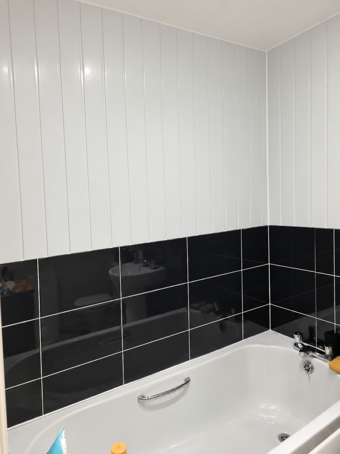 Recent completed work by Gulzar - photo 2 of 2