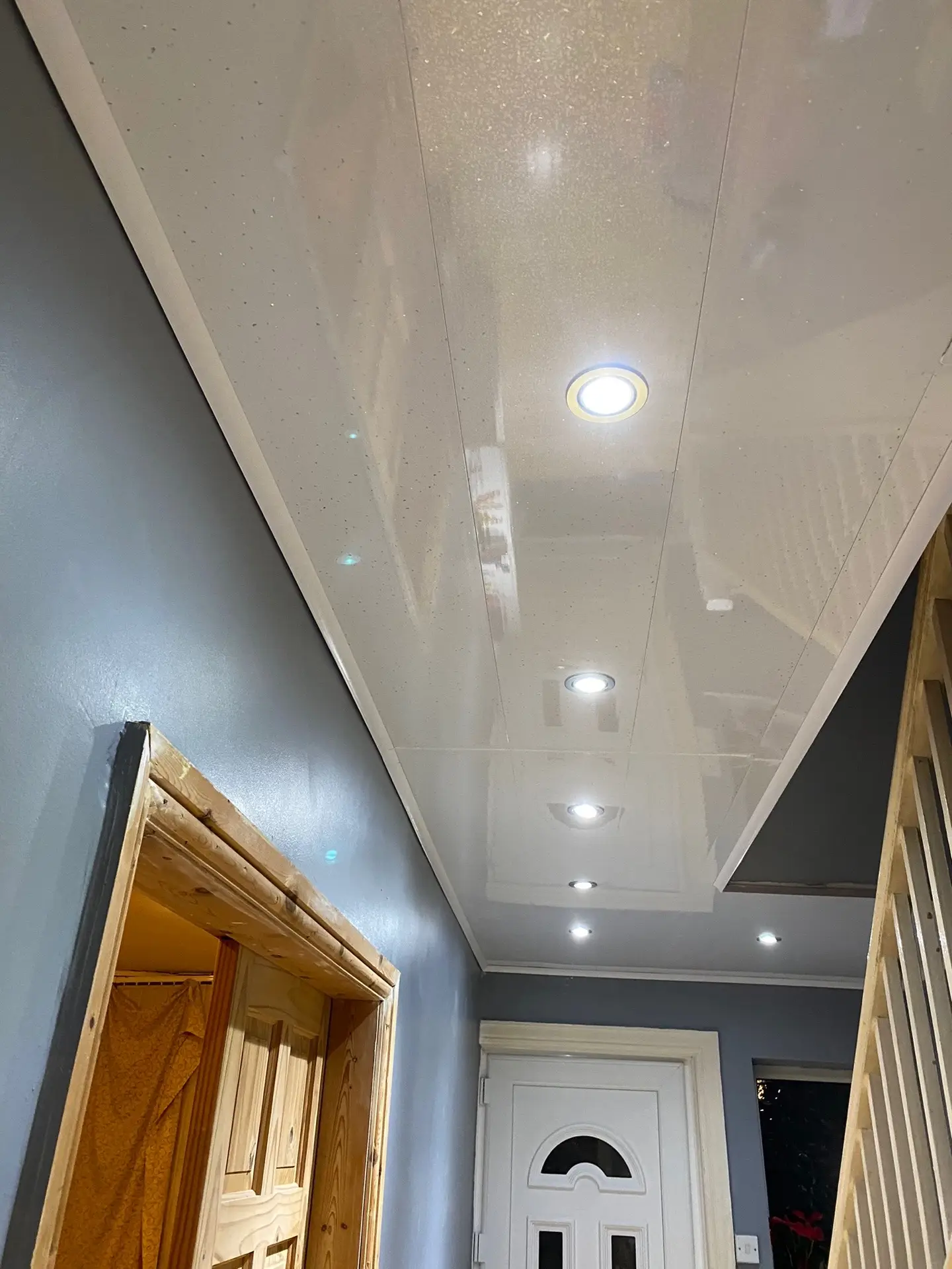 Recent completed work by Gulzar - photo 1 of 2
