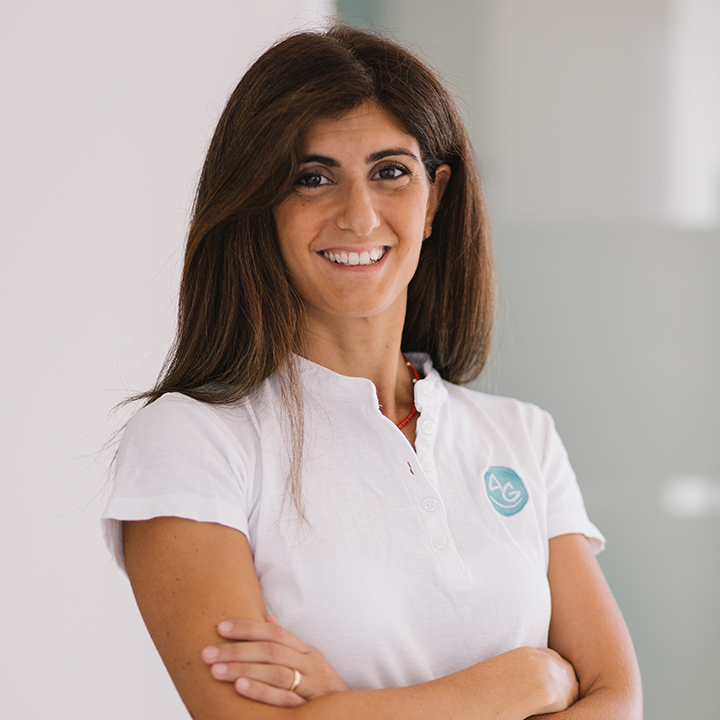 Ritratto di Emanuela Gravagnuolo, fondatrice di AG Odontoiatri (fonte: ag-odontoiatri.it)