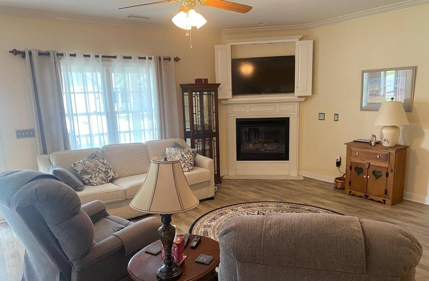 27 Bayberry St