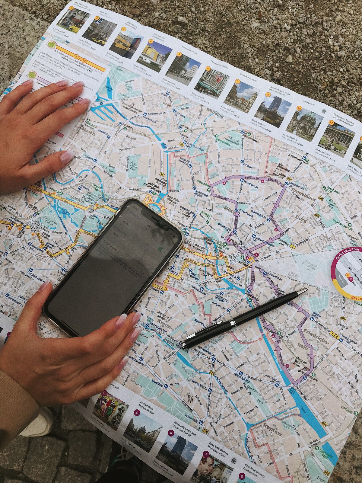 detailed city map with pins and smartphone representing best service in city local searches