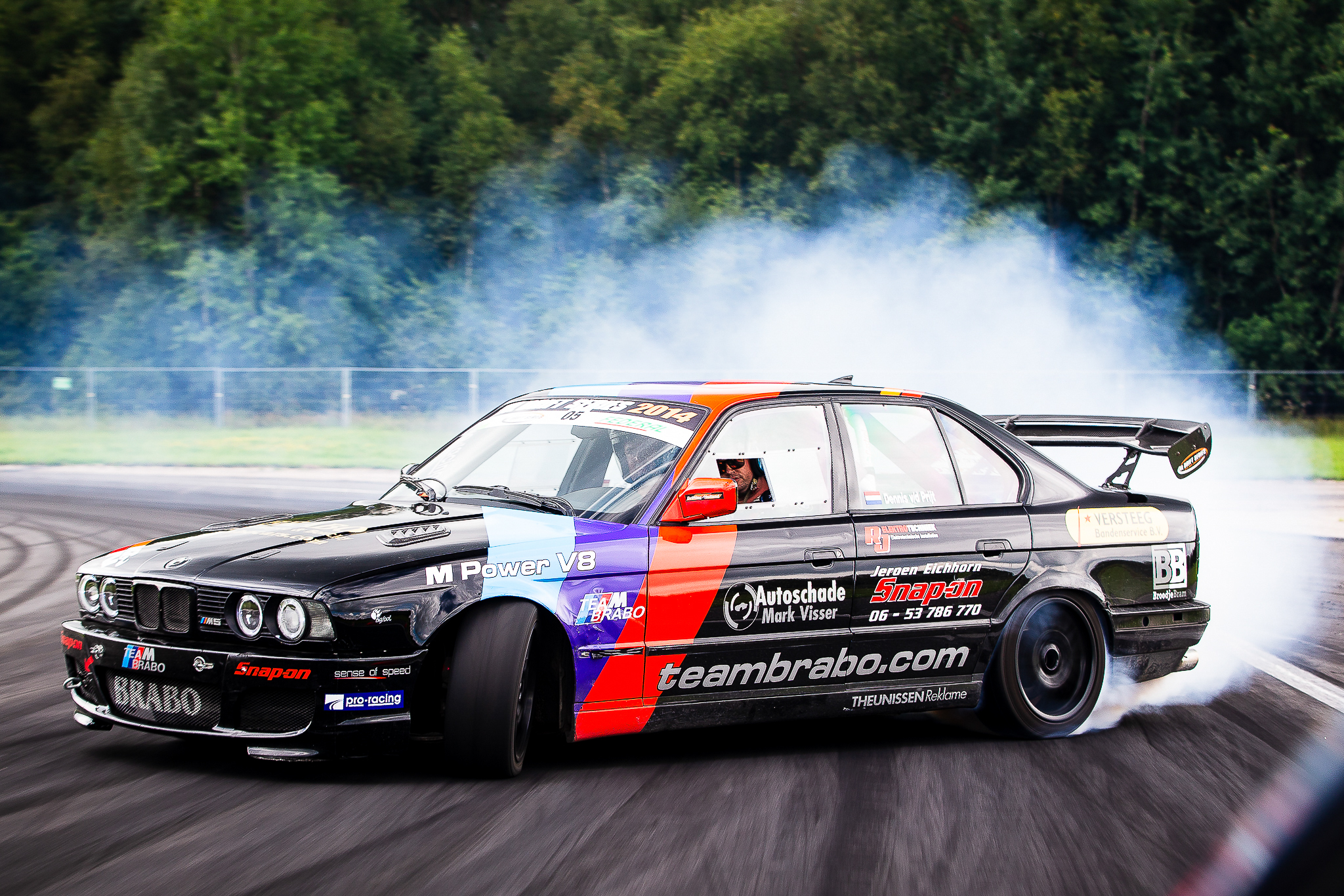 Team Brabo M Power V8 — Tire Smoke