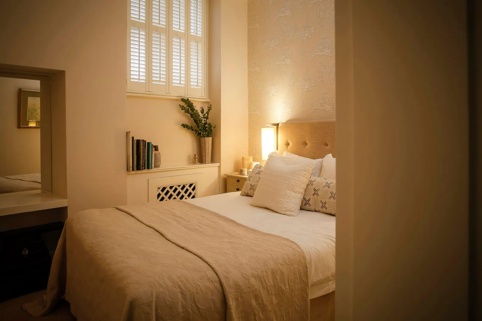 The completed Hyde Park apartment, handed over in London