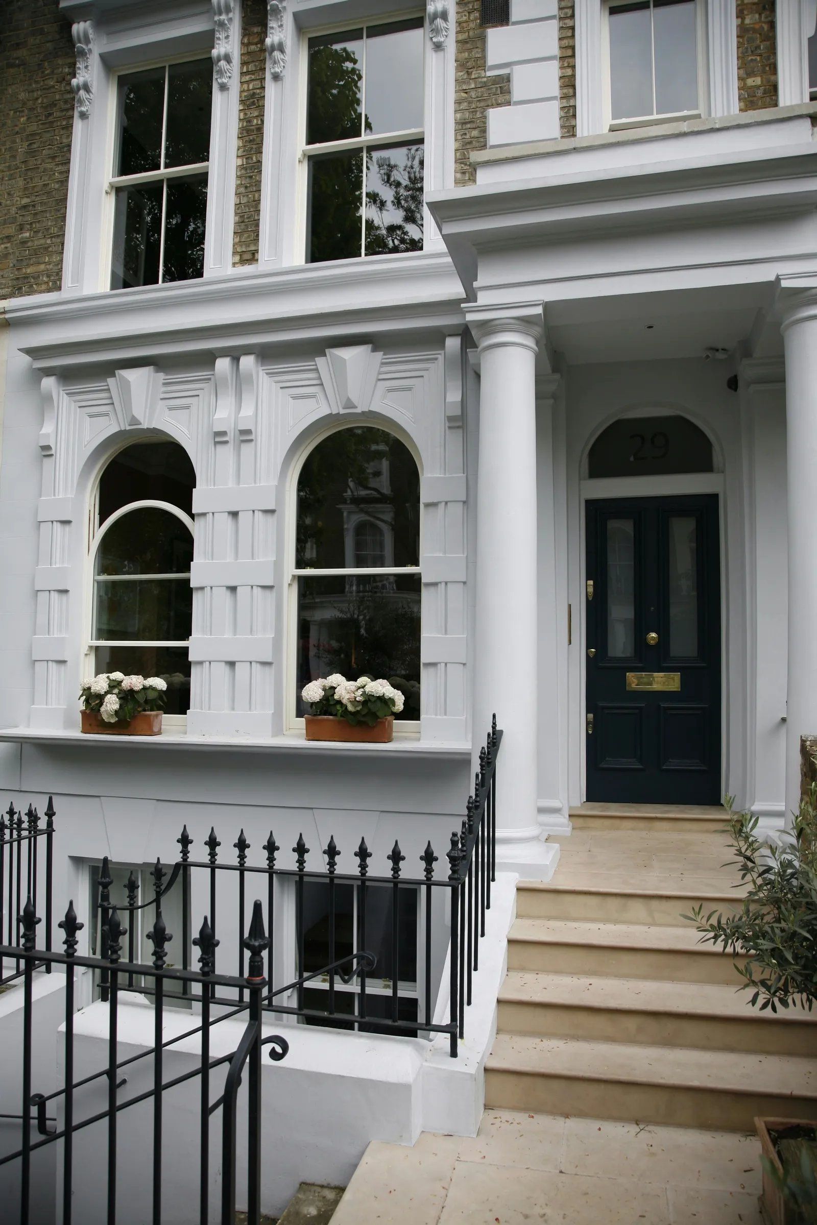 Notting Hill apartment, a renovation in London — an interior after renovation