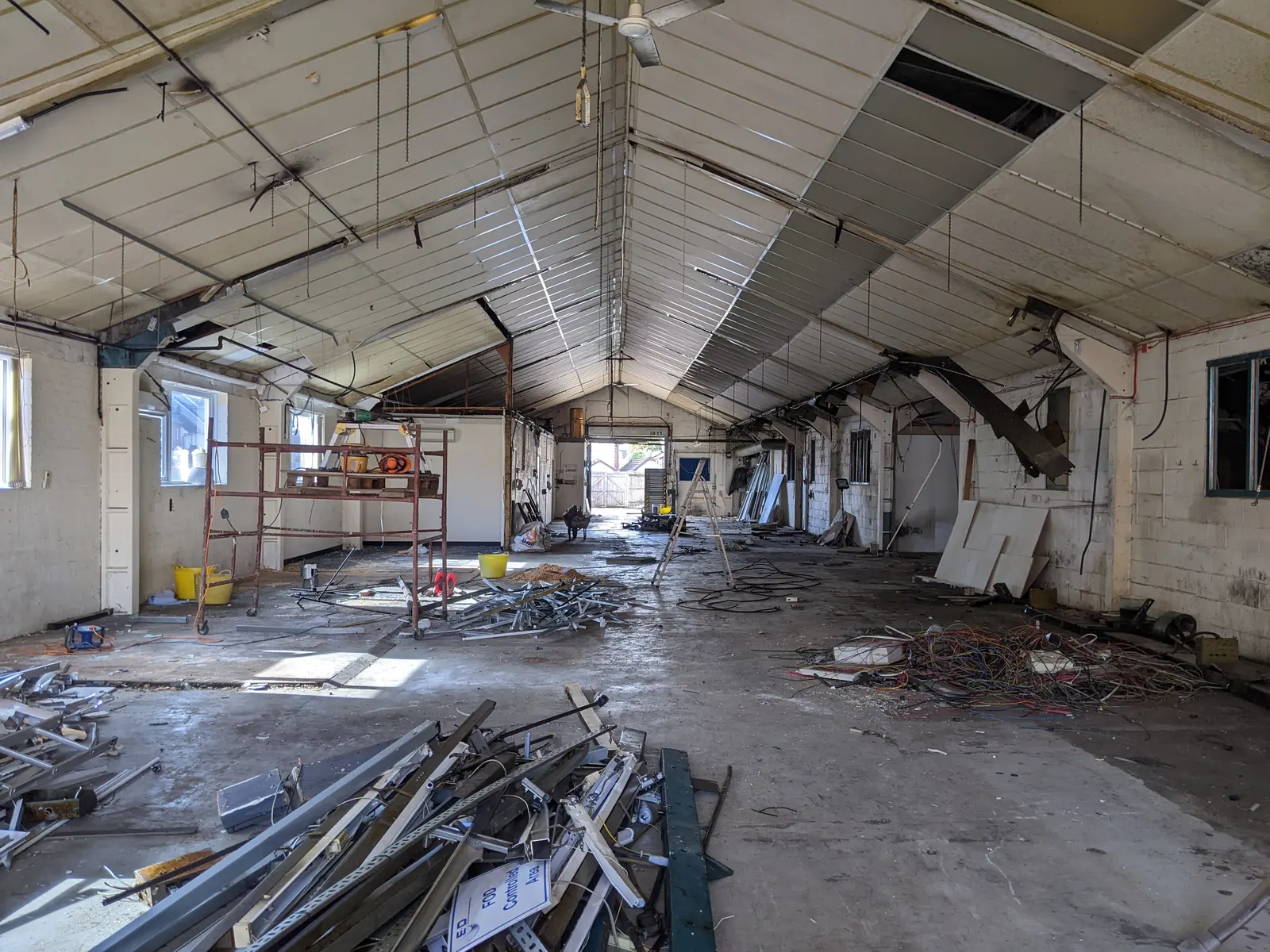 Gosport Street commercial units, Lymington — the completed commercial units