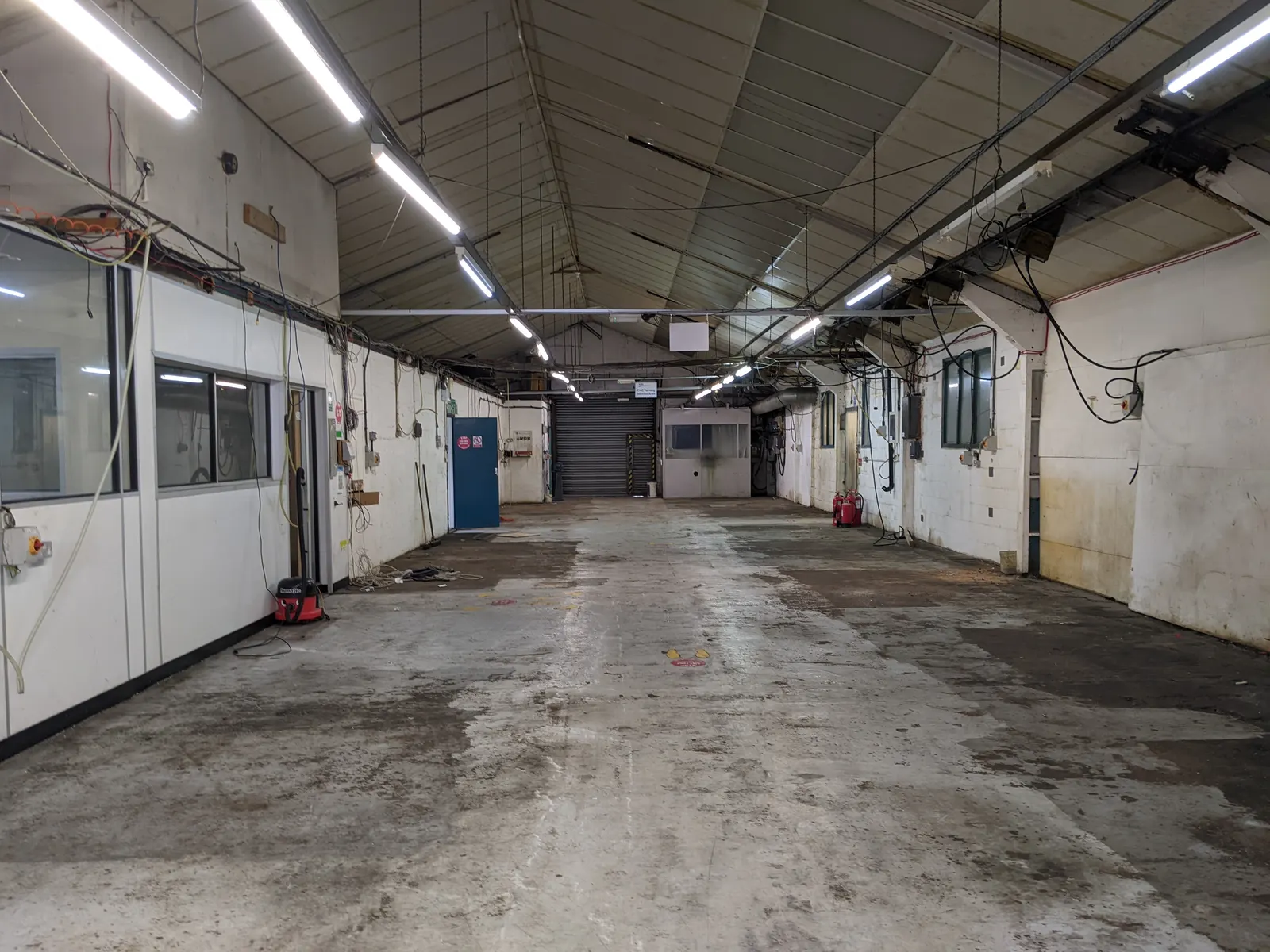 Gosport Street commercial units, Lymington — structural and service alterations during the works