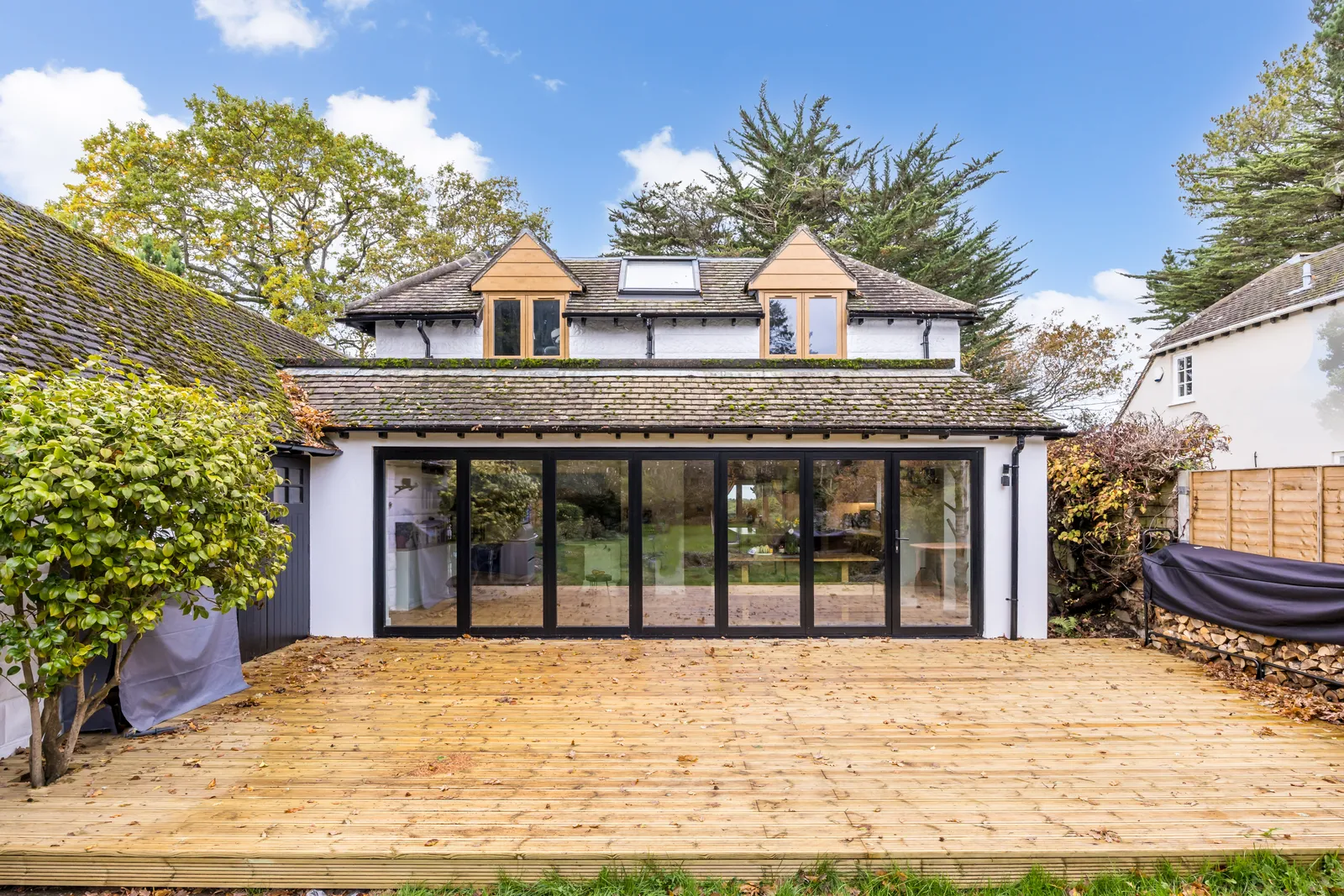 Refurbished room at Gorse Cottage, New Forest