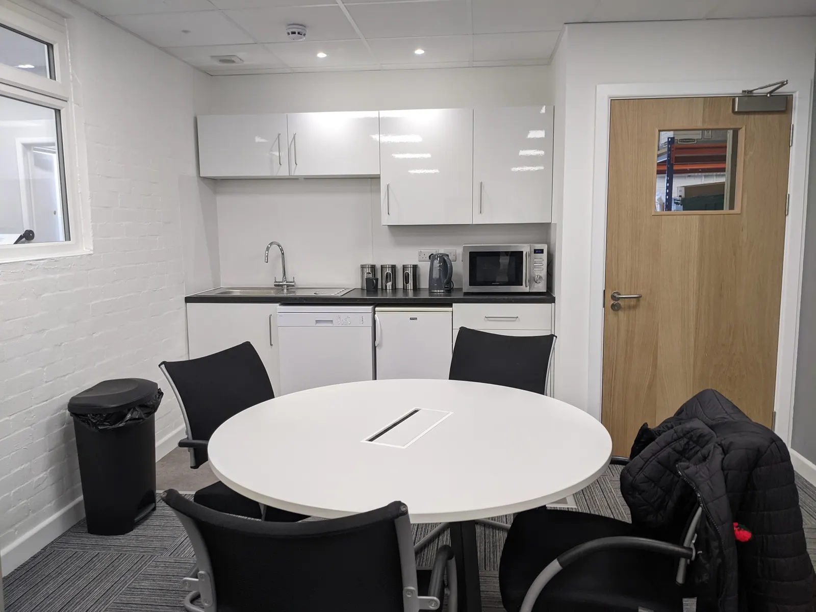 Gosport Street commercial units, Lymington — the completed commercial units