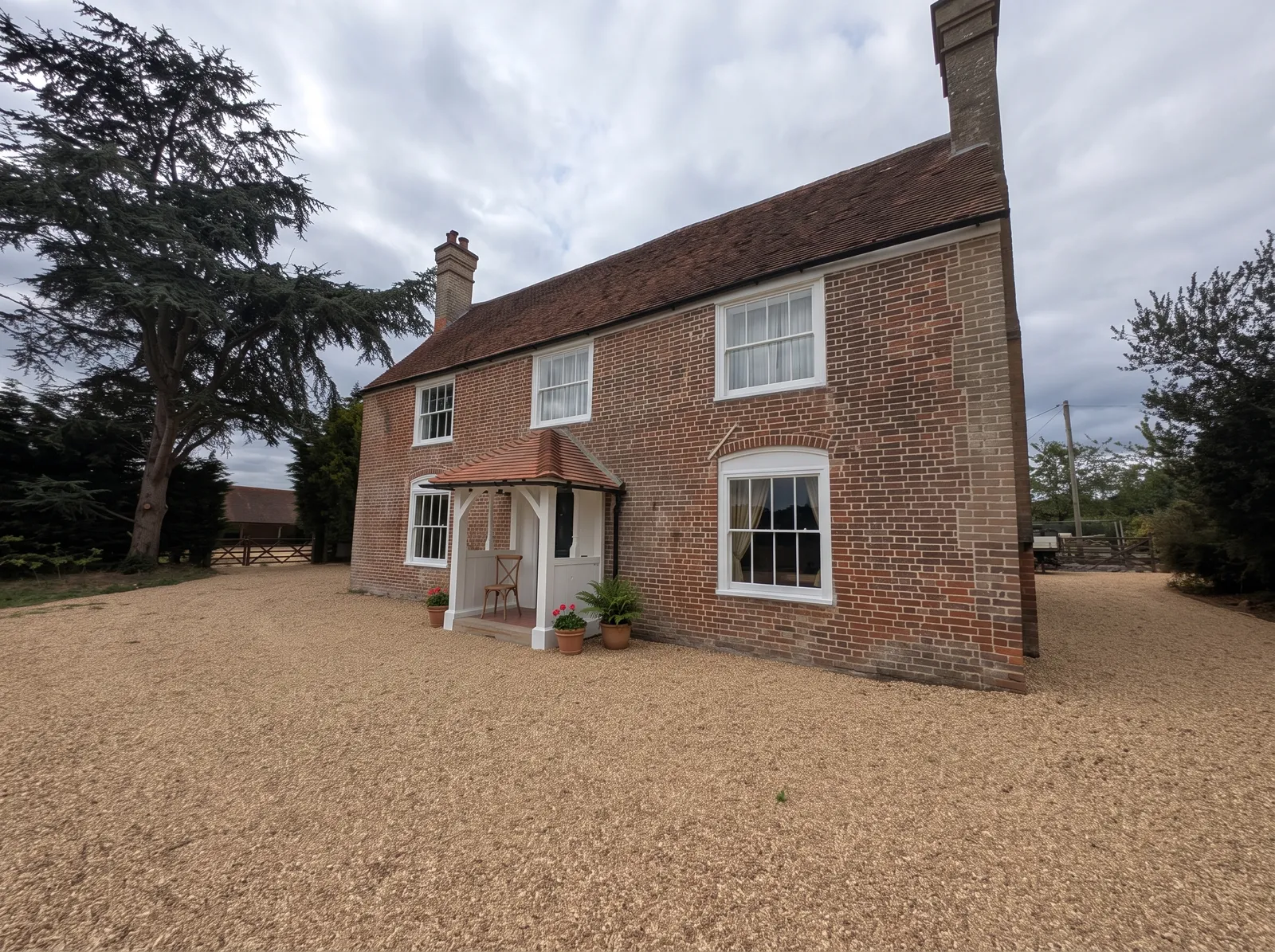 Carters Farm, a listed farmhouse at Norley Wood, front elevation