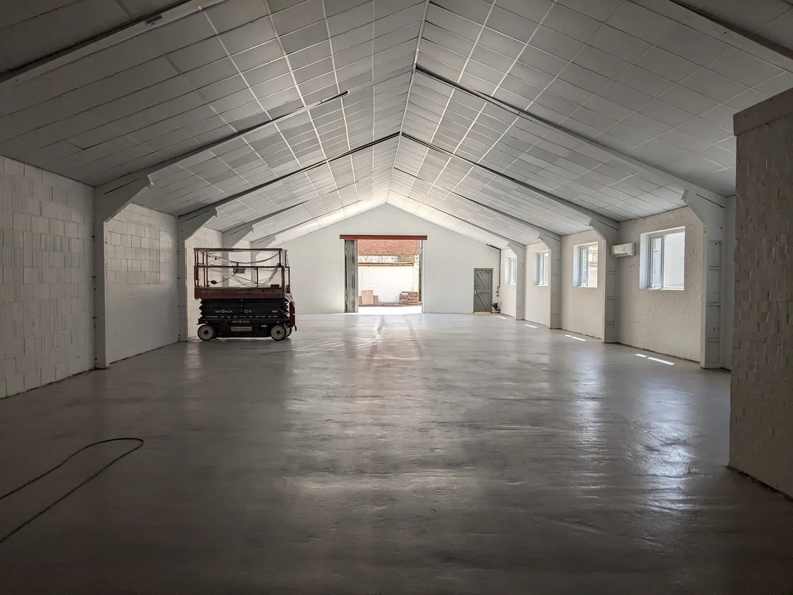 Gosport Street commercial units, Lymington — structural and service alterations during the works