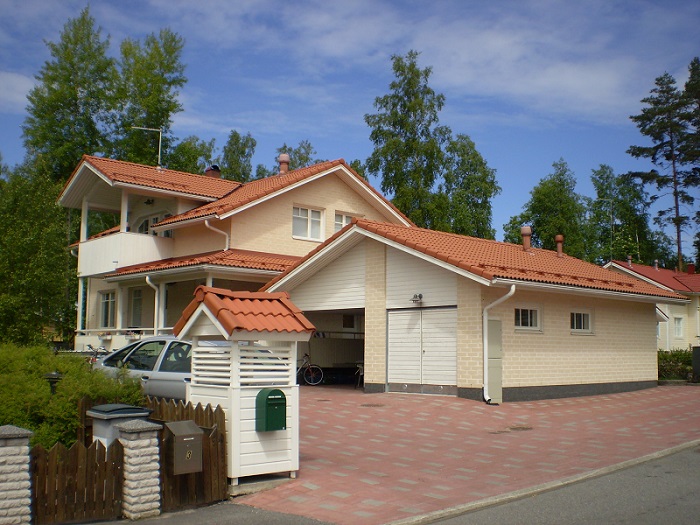 Villisika – Omakotitalo, puuelementit MPH-Rakennus Oy