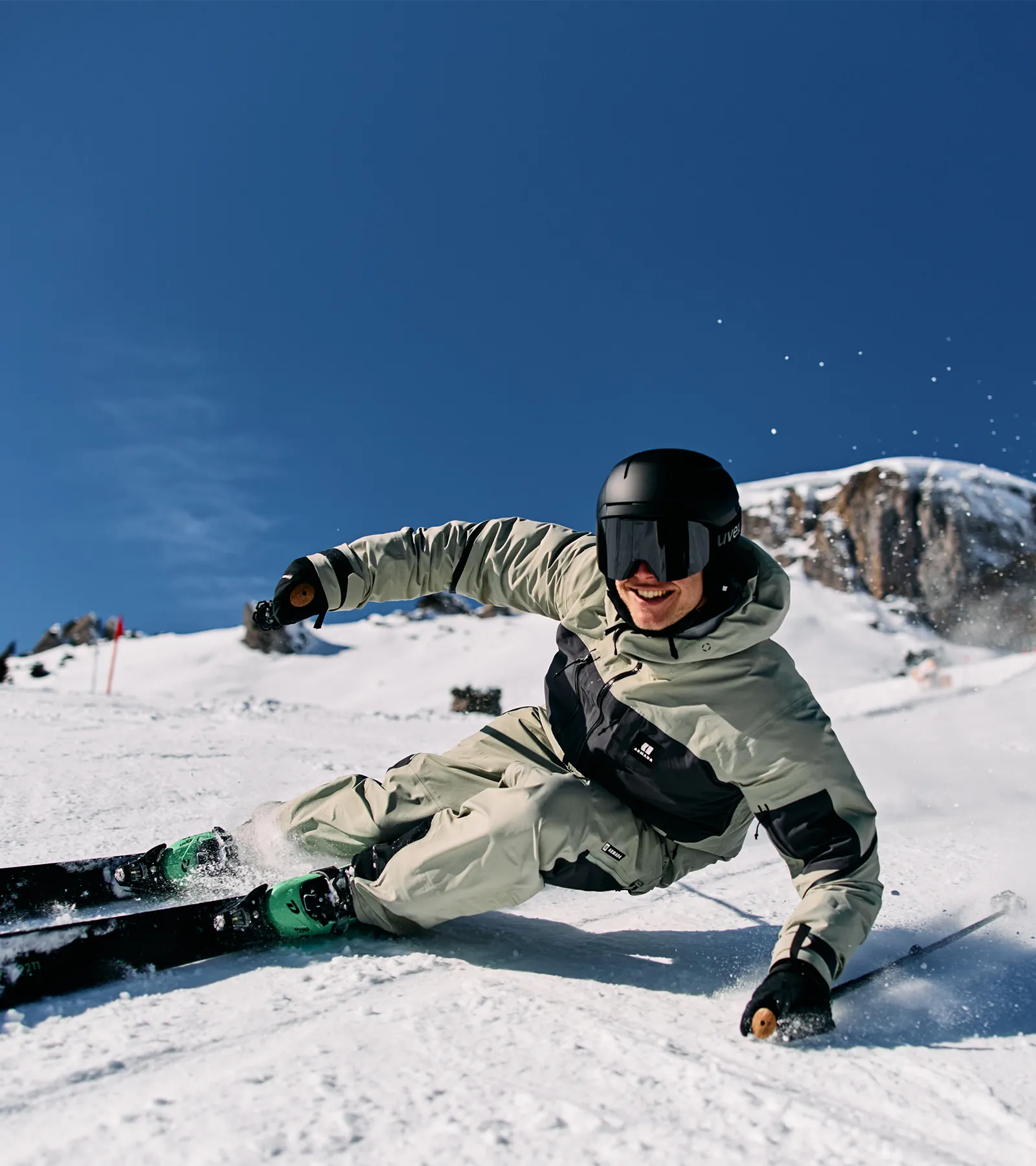 Sport & Outdoor · Oliver Farys