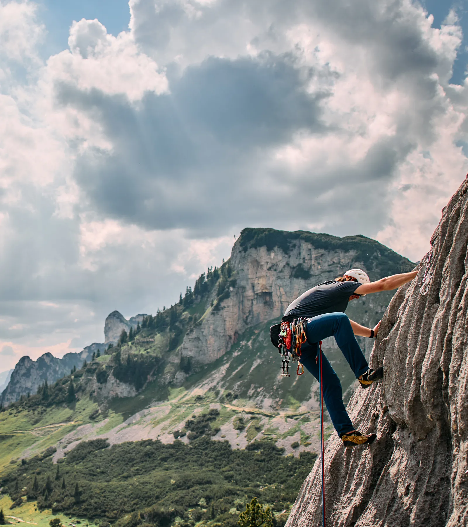 Sport & Outdoor · Oliver Farys