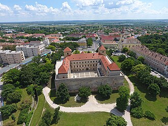 Minőségi festő és mázoló munkák Várpalota területén