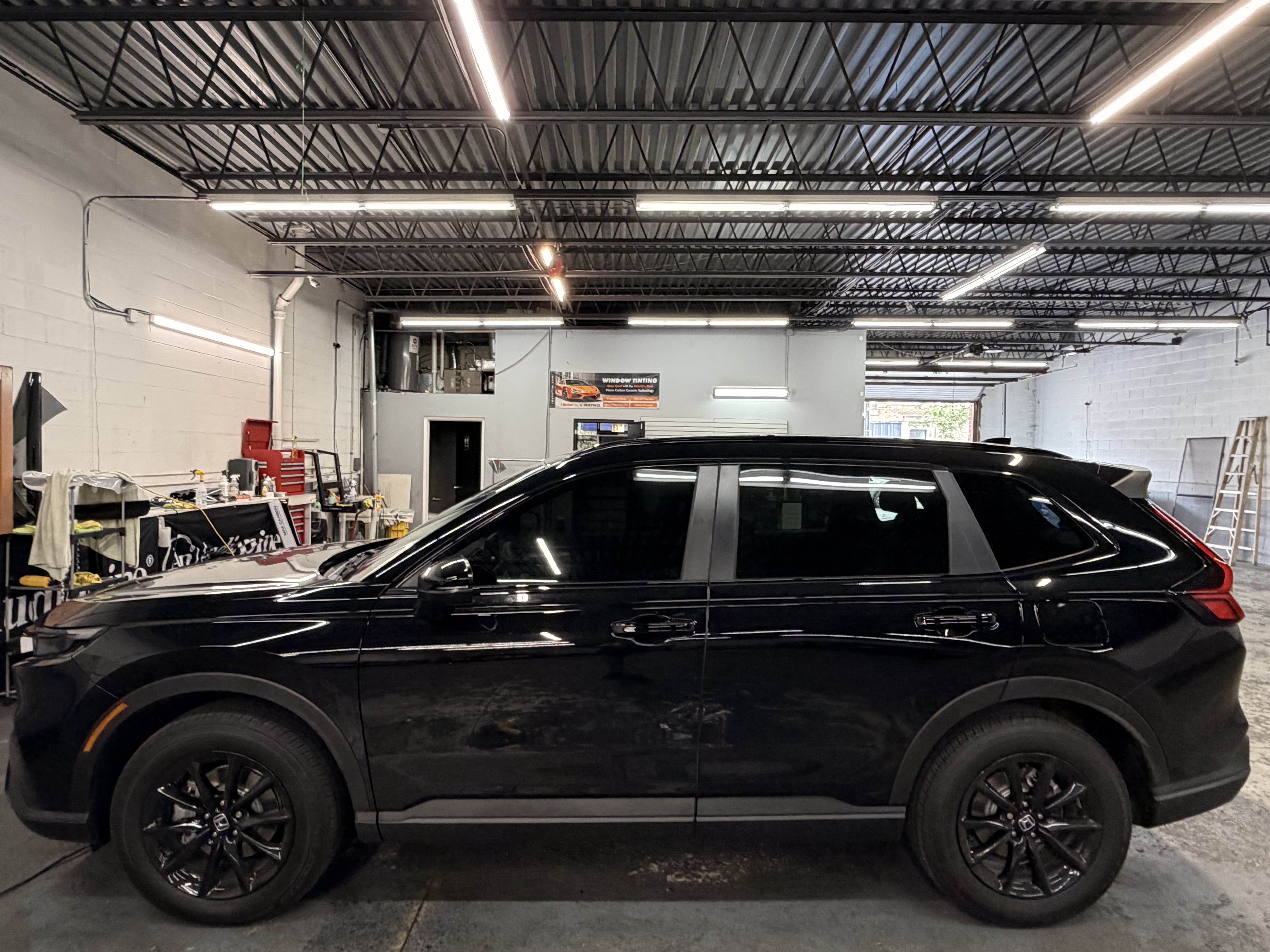 Gloss Black Honda CR-V Ceramic Tint